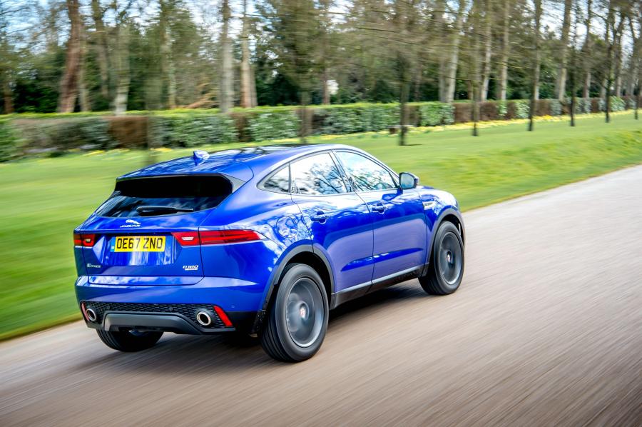  Jaguar E-Pace D180 AWD SE 2018 года  (UK) (фото 7 из 32)